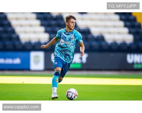 利兹联与南安普顿激战正酣比分更新实时追踪分析